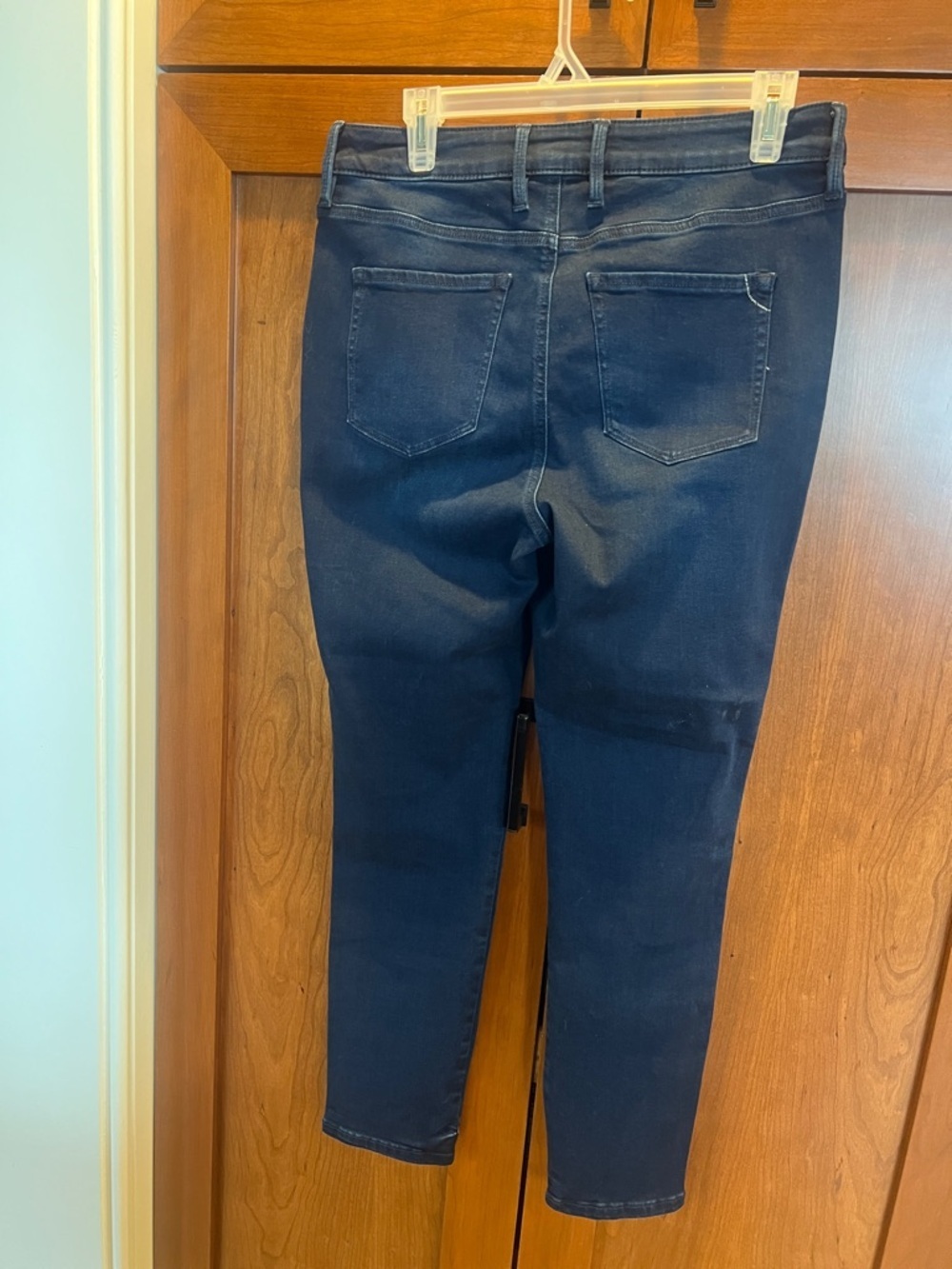 Tommy Bahama Dark Indigo Ankle Jeans with Metallic Side Trim 8x28 - Picture 7 of 10